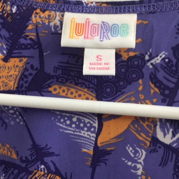 🎉💕BEAUTIFUL BNWT LULAROE SMALL JOY💕🎉 - Picture 3 of 8